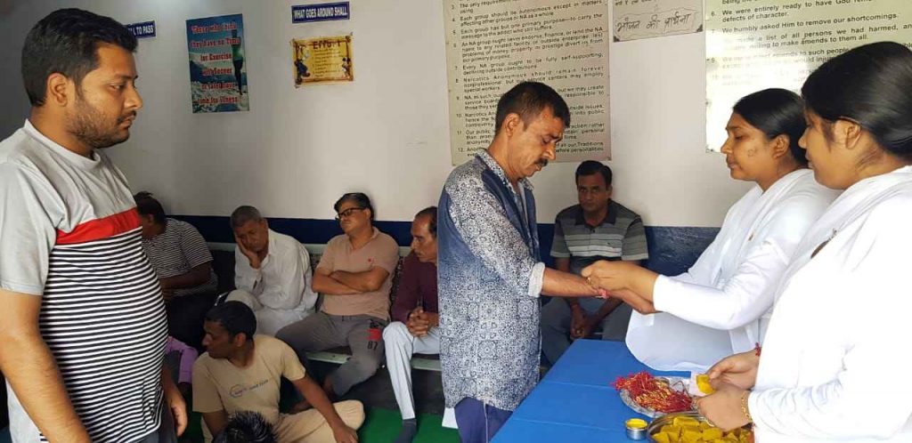 Ballabgarh - Brahma Kumaris Sisters tying Rakhi at the De-addiction center, Jeevan Jyot.